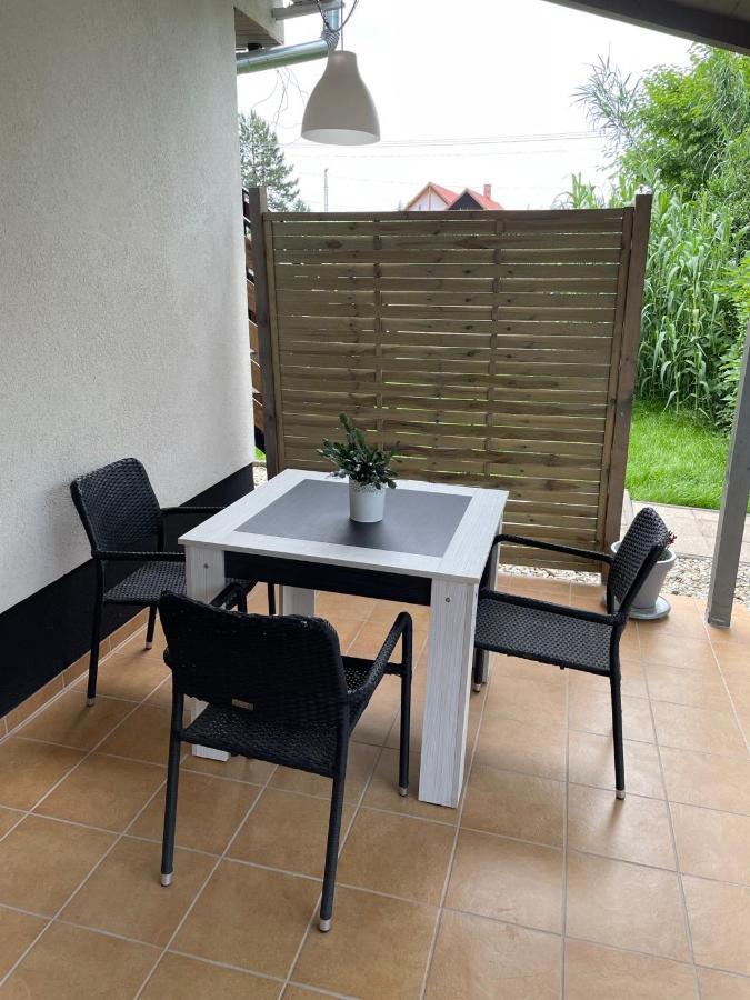 Leda Vendeghaz Balatonfenyves