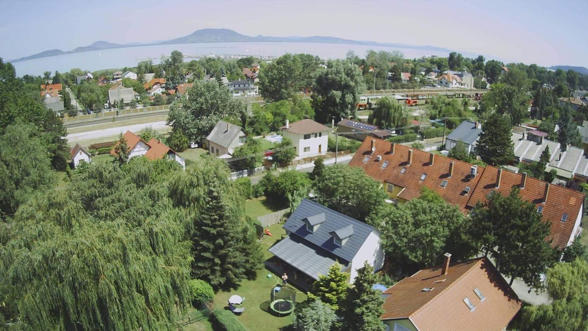 Leda Vendeghaz Apartman *